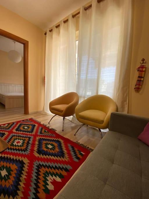 *Heart Of New Bazaar 1 Bed Apt* Apartment Tiranë Luaran gambar